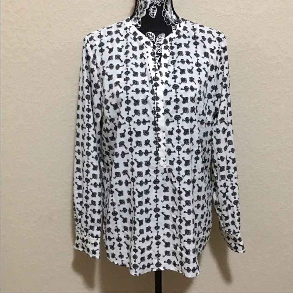 Talbots Black and White